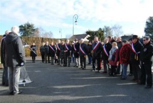 Lire la suite à propos de l’article Inauguration d’une Place Mis & Thiennot sur la commune de Diors (36130)